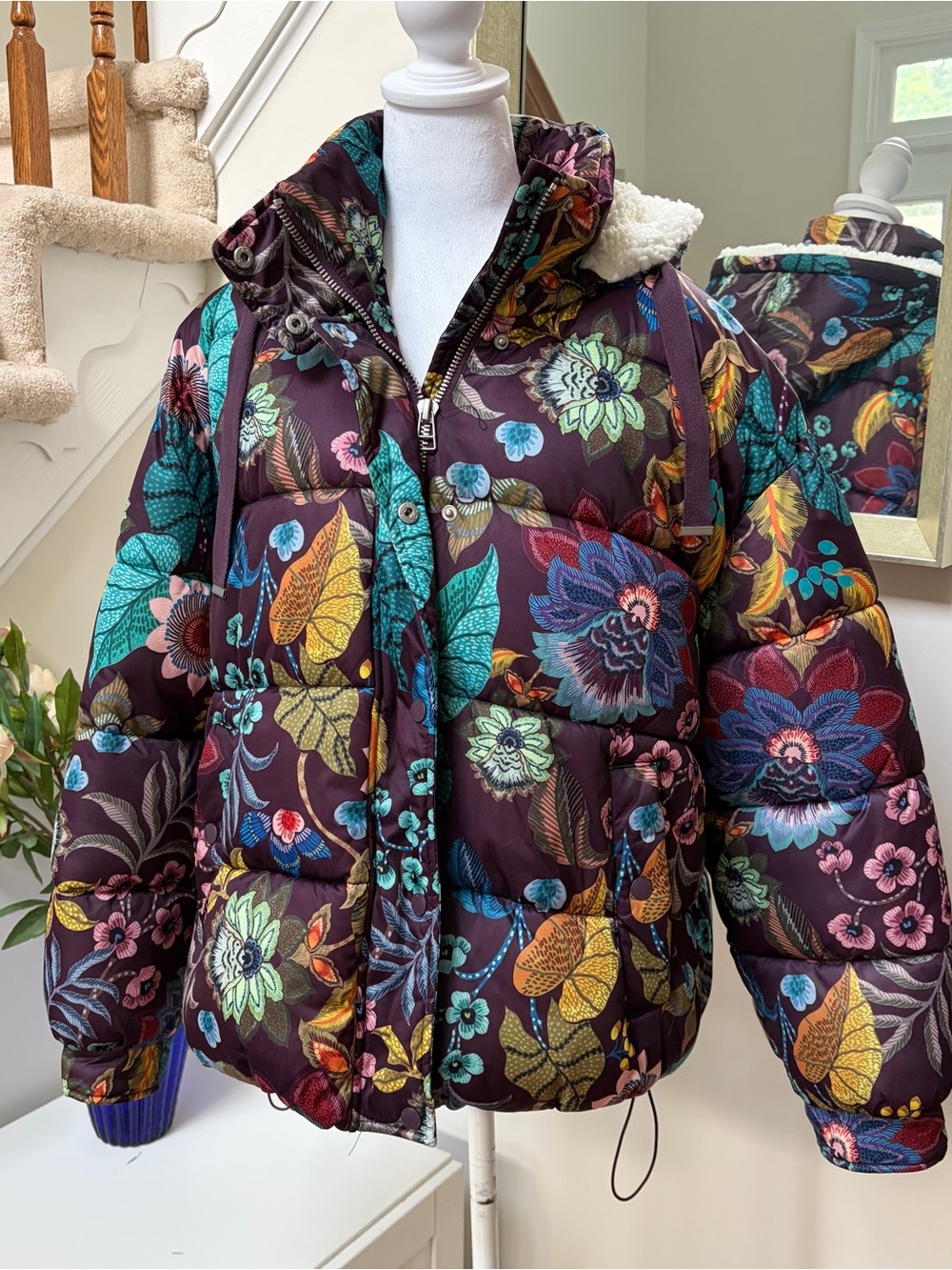 Avec Les Filles Printed Botanical Thermal Puff™ Hooded Puffer Jacket-Size L